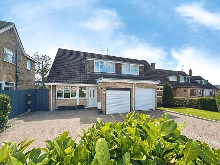 3 Bedroom Semi Detached House For Sale In Newcastle Drive, Peterborough, PE2