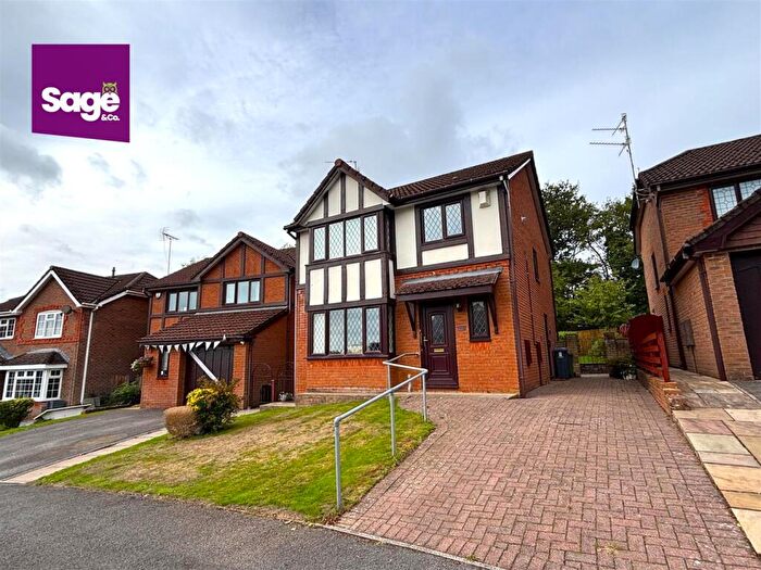 3 Bedroom Detached House For Sale In Laburnum Drive, Henllys, Cwmbran, NP44