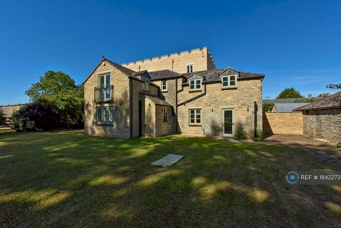 4 Bedroom Detached House To Rent In Tower Farm Cottages, Bicester, OX27