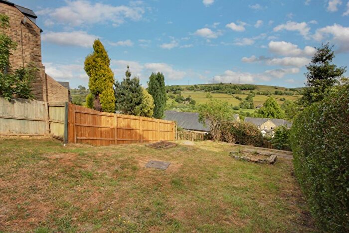 1 Bedroom Cottage For Sale In Stones Bank, Ripponden, HX6
