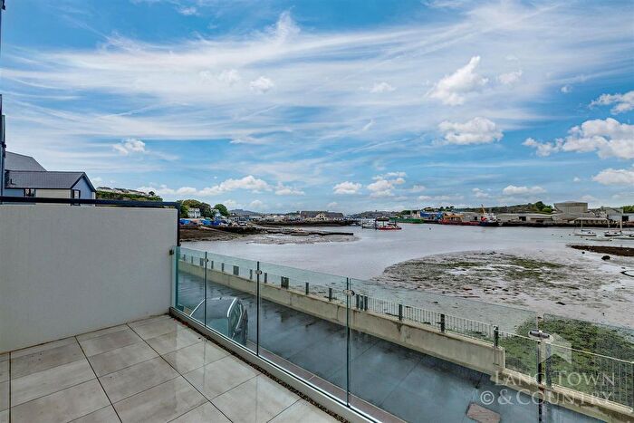 4 Bedroom Town House To Rent In Baylys Road, Plymouth, PL9