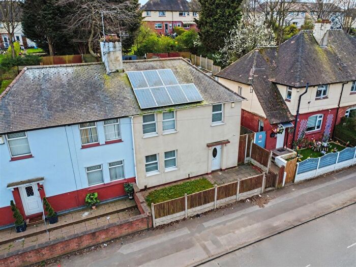 3 Bedroom End Terrace House For Sale In Stockhill Lane, Nottingham, NG6