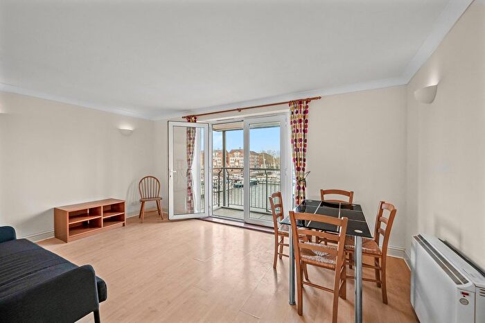 2 Bedroom Property To Rent In Rainbow Quay, Surrey Quays, SE16