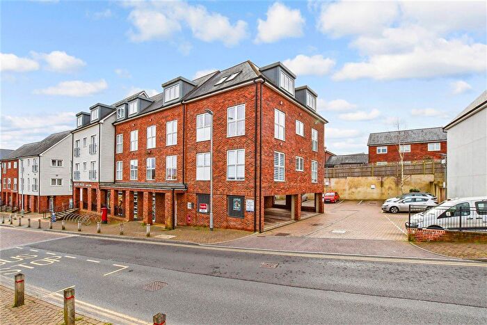 1 Bedroom Flat For Sale In The Avenue, Tunbridge Wells, Kent, TN2