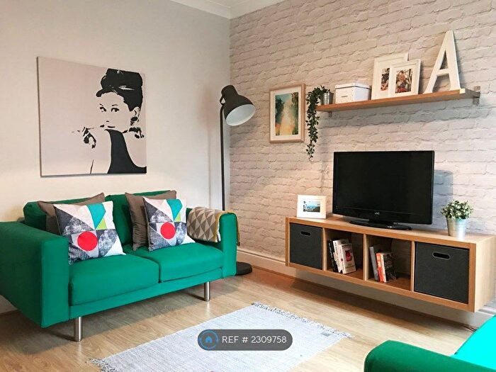 4 Bedroom Terraced House To Rent In Hearsall Lane, Coventry, CV5