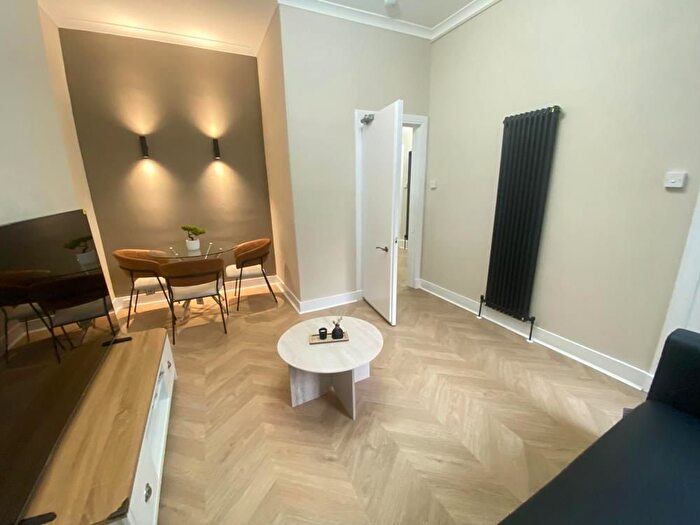 3 Bedroom Flat To Rent In Orchard Street, Aberdeen, AB24