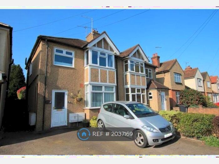 1 Bedroom Flat To Rent In Third Avenue, Watford, WD25