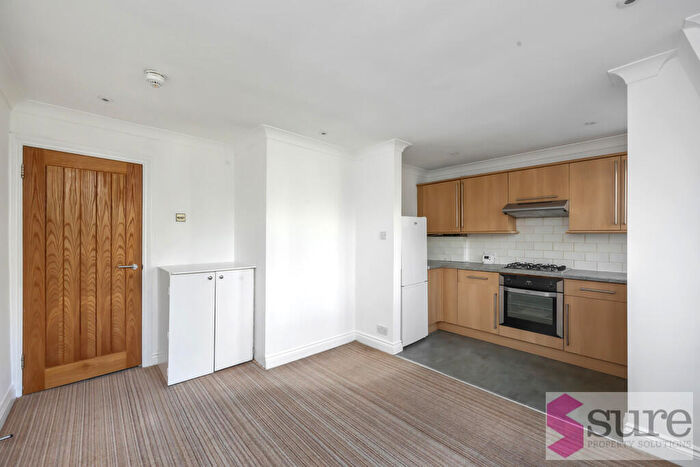 1 Bedroom Apartment To Rent In Marine Parade, Brighton, BN2