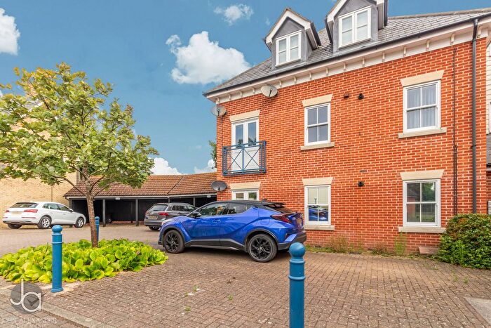 2 Bedroom Flat To Rent In Church Road, Tiptree, Colchester, CO5