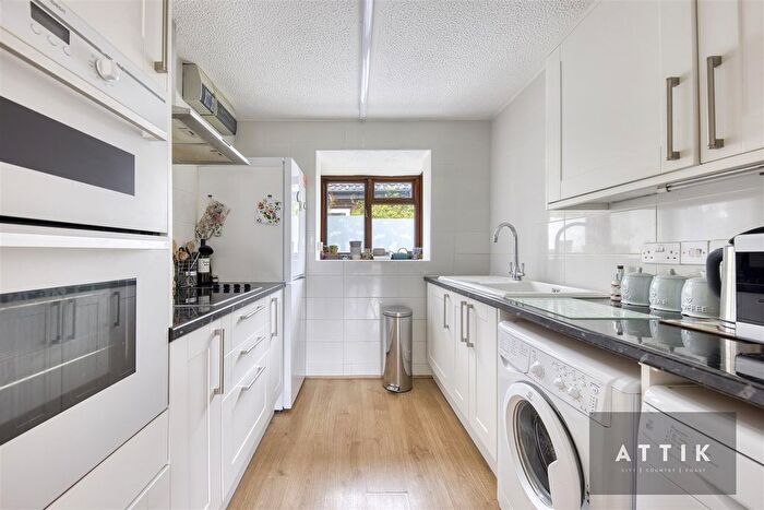 2 Bedroom Detached Bungalow For Sale In The Limes, London Road, Halesworth, IP19