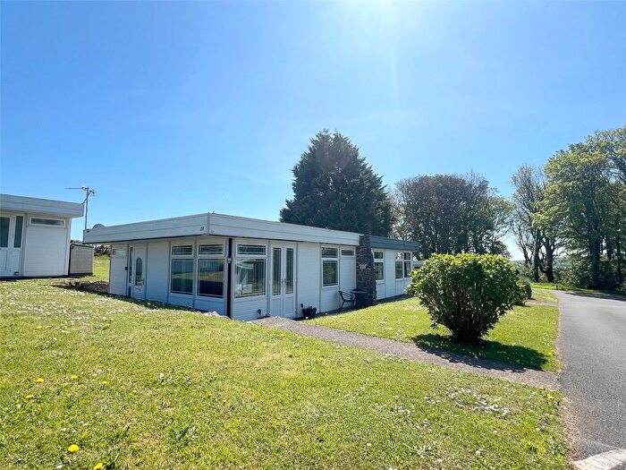 2 Bedroom Bungalow For Sale In Roch, Haverfordwest, Pembrokeshire, SA62