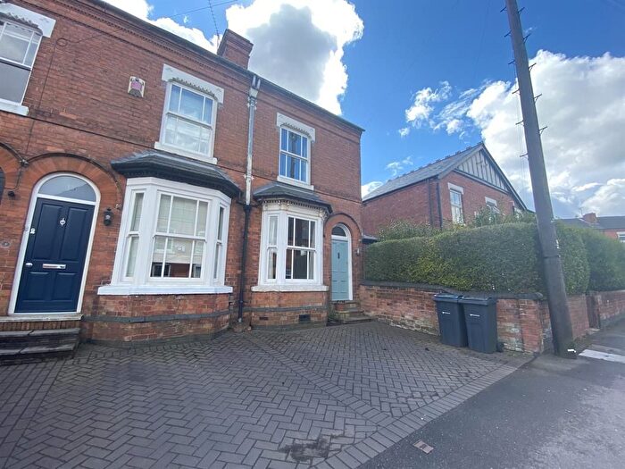 2 Bedroom End Of Terrace House To Rent In Greenfield Road, Harborne, Birmingham, B17