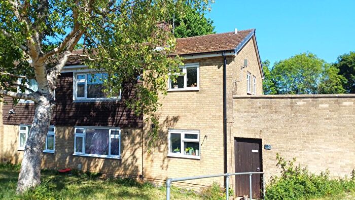 2 Bedroom Maisonette For Sale In Cornish Road, Chipping Norton, OX7