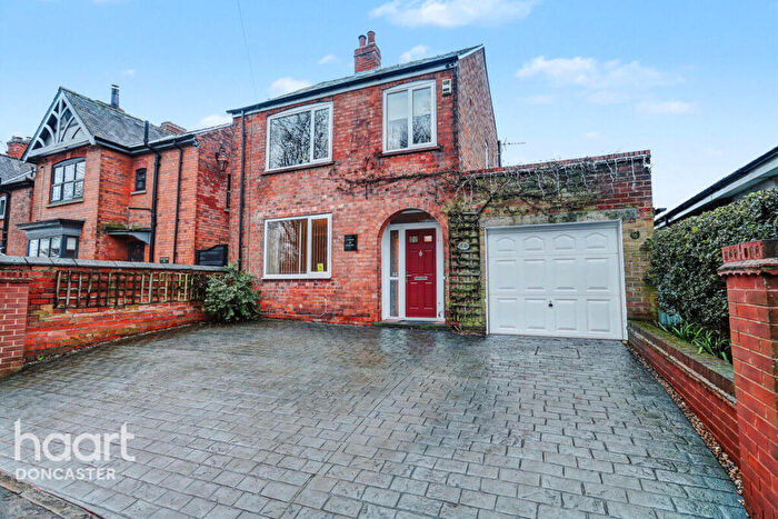 3 Bedroom Detached House For Sale In North Road, Retford, DN22