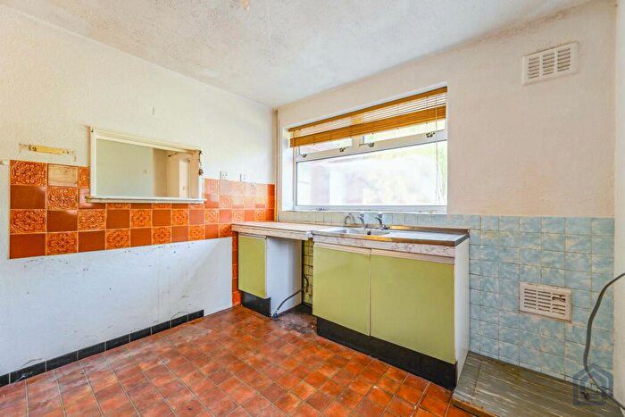 2 Bedroom Bungalow For Sale In , Lansdowne Crescent, Tamworth, B77
