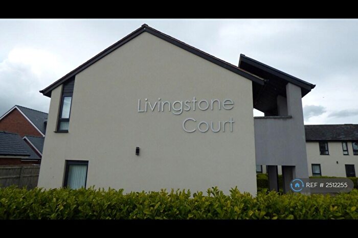2 Bedroom Flat To Rent In Rhodfa Tegid, St. Asaph, LL17