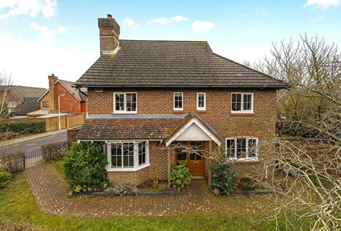 4 Bedroom Detached House For Sale In Sandpiper Road, Hawkinge, CT18