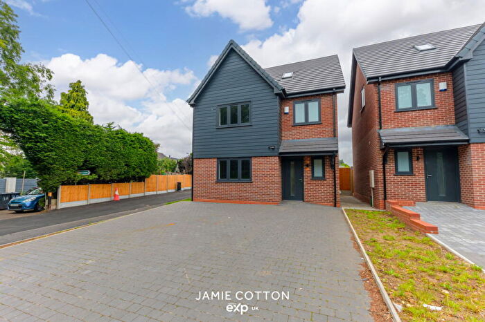 4 Bedroom Detached House To Rent In Worcester Road, Hagley, Stourbridge, DY9