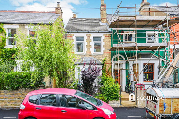 3 Bedroom Terraced House To Rent In Aston Street, OX4