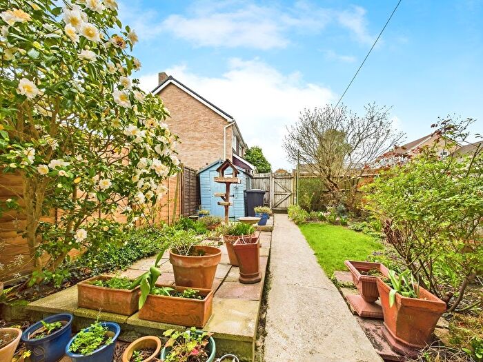 3 Bedroom Terraced House For Sale In Batchelor Green, Bursledon, Southampton, SO31