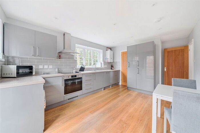 3 Bedroom Detached House To Rent In Eriswell Road, Burwood Park, Walton-On-Thames, KT12