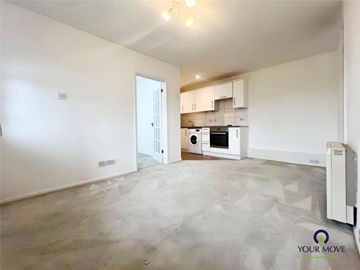 2 Bedroom Bungalow To Rent In Manor Way, Elmer, Bognor Regis, West Sussex, PO22