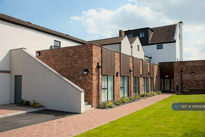 1 Bedroom Flat To Rent In Castle Apartments, Hatton, Derby, DE65