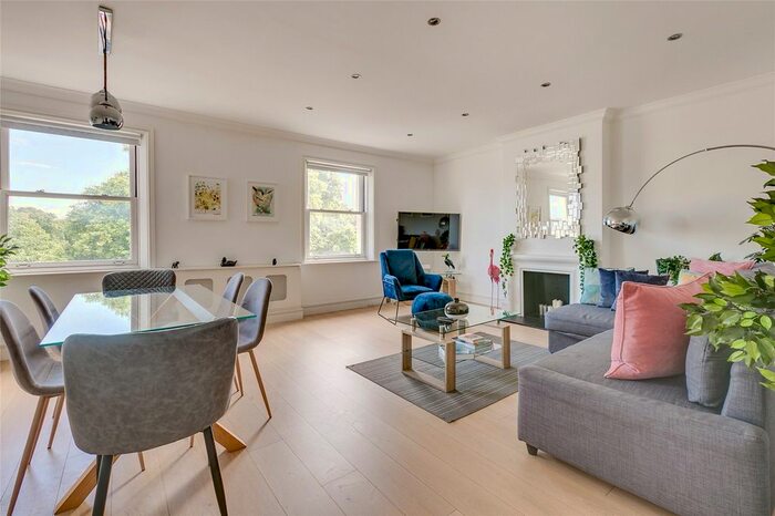 2 Bedroom Flat To Rent In Park Road, London, NW1