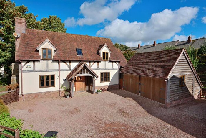 4 Bedroom Detached House For Sale In Lugwardine, Hereford, HR1