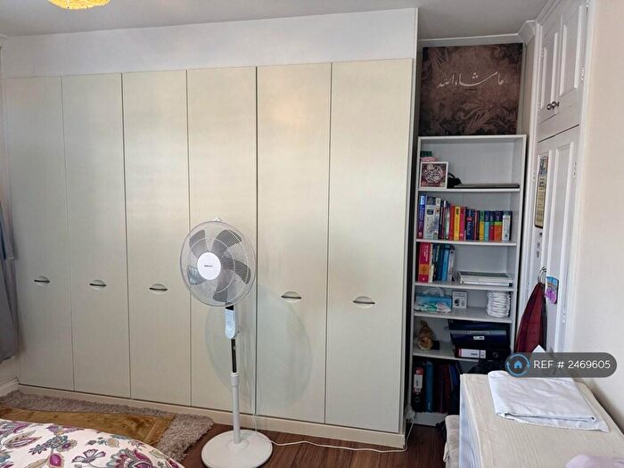 3 Bedroom Terraced House To Rent In Birch Walk, Mitcham, CR4