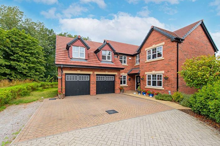 5 Bedroom Detached House For Sale In Abbotsford Gardens, Warrington, WA4