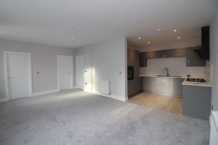 2 Bedroom Flat To Rent In Grosvenor Road, Grosvenor House, TQ4
