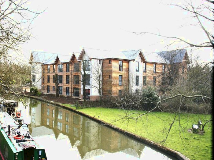 Studio To Rent In Waterside House, Peartree Bridge, MK6