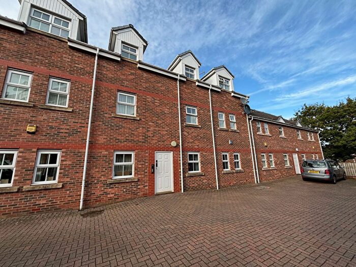 2 Bedroom Flat For Sale In Old Eltringham Court, Prudhoe, NE42