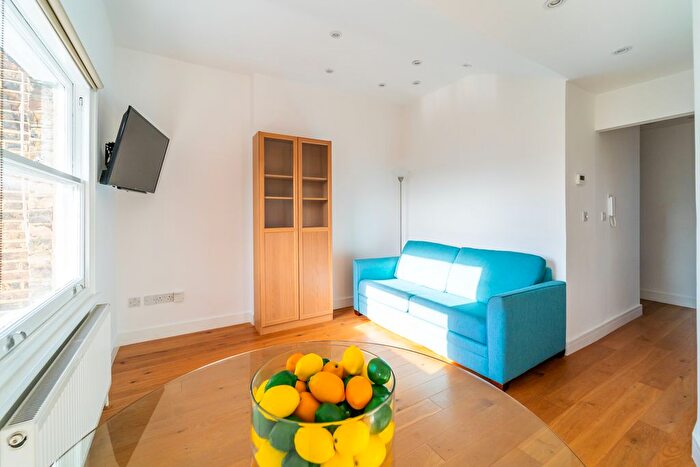 1 Bedroom Flat For Sale In Belgrave Gardens, St Johns Wood, London, NW8
