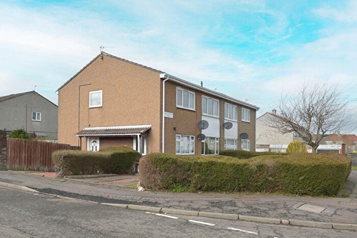 2 Bedroom Flat For Sale In Marchbank Gardens, Balerno, EH14