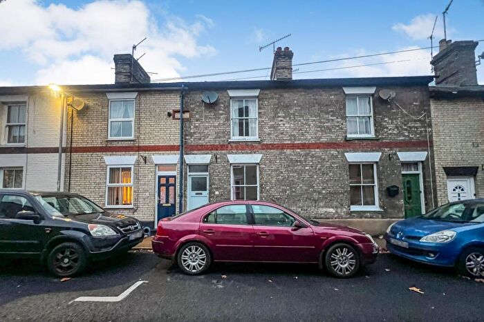 2 Bedroom Terraced House For Sale In Etna Road, Bury St Edmunds, Suffolk, IP33
