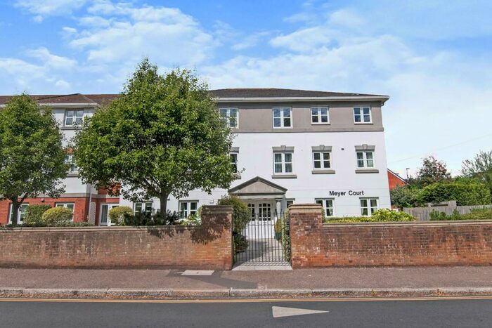 1 Bedroom Apartment To Rent In Meyer Court, Exeter, EX2