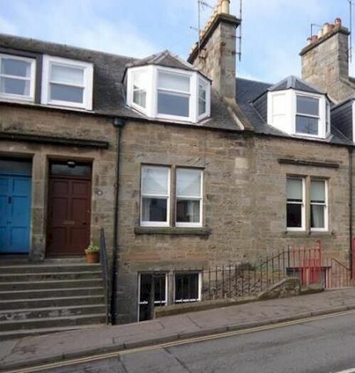 3 Bedroom Terraced House To Rent In Melbourne Place, St. Andrews, KY16