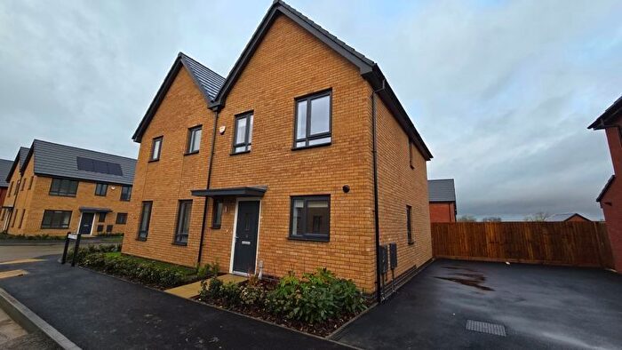 3 Bedroom Property To Rent In Wilsham Grove, Great Haddon, Peterborough, PE7