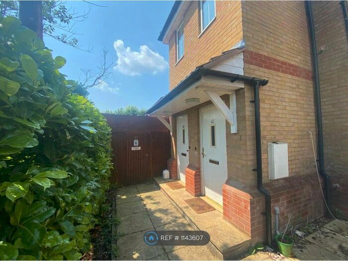 1 Bedroom Flat To Rent In Wensleydale, Luton, LU2
