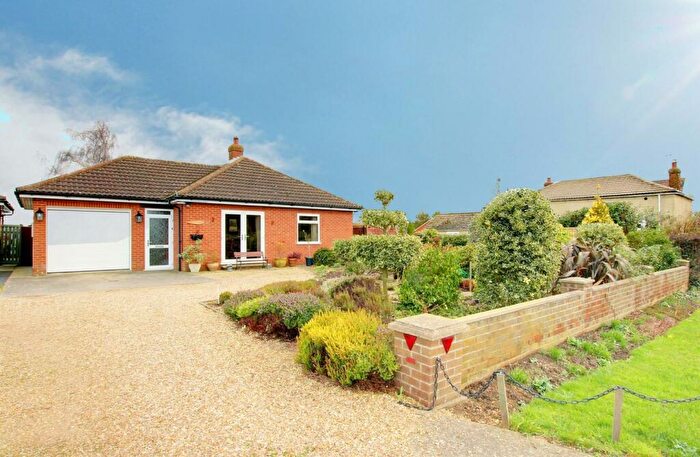 3 Bedroom Detached Bungalow For Sale In Main Road, Maltby Le Marsh, LN13