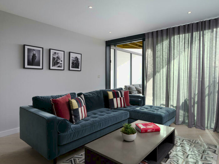 2 Bedroom Apartment To Rent In Churchyard Row, London, SE11