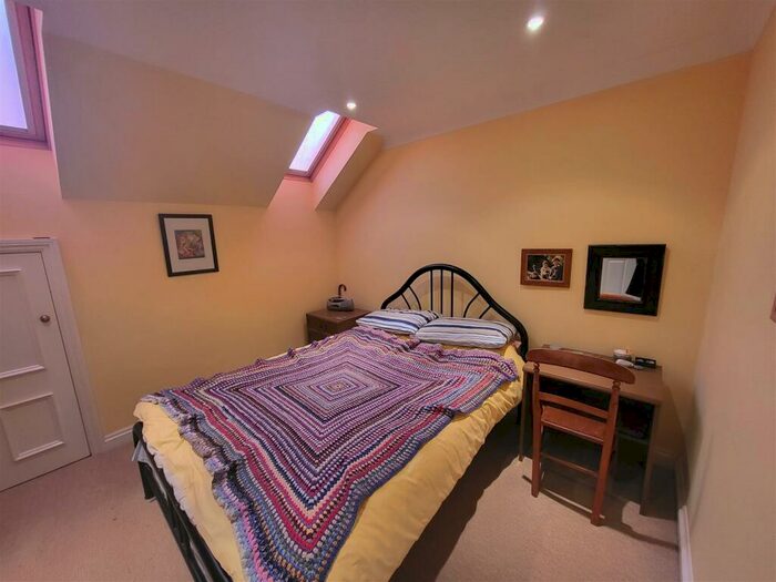 3 Bedroom Apartment For Sale In "Up Above" Flat, Cresswell Street, Tenby, Pembrokeshire., SA70