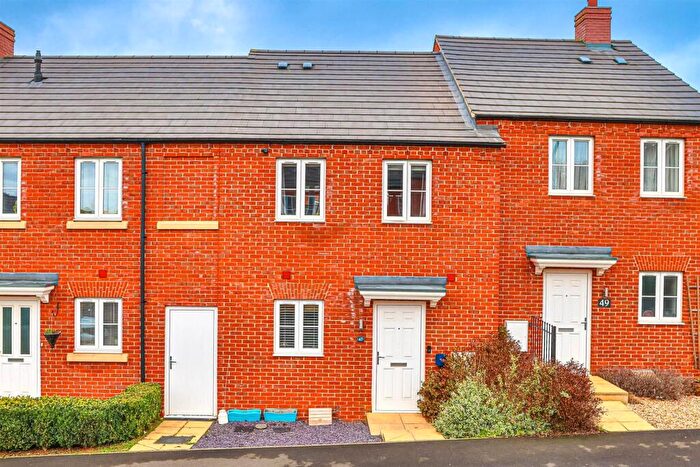 3 Bedroom Terraced House To Rent In Station Road, Thrapston, Kettering, NN14