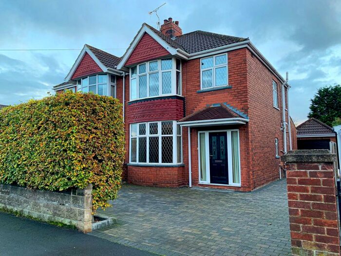 3 Bedroom Semi-Detached House To Rent In Malvern Road, Scunthorpe, DN17