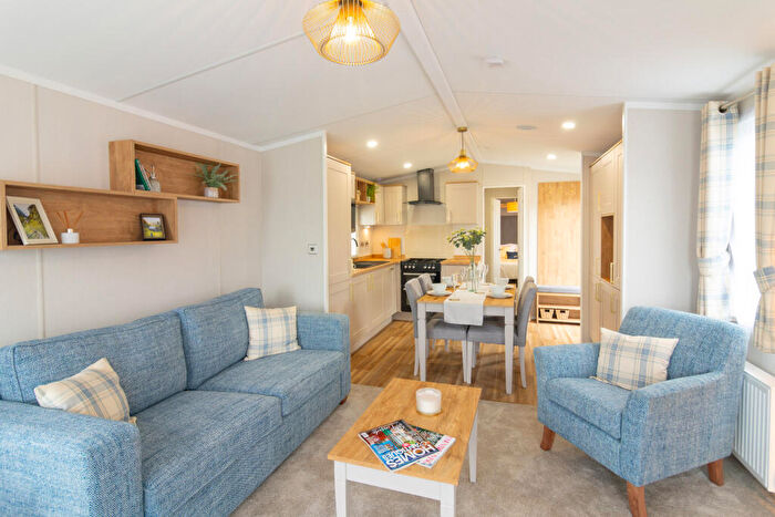 2 Bedroom Park Home For Sale In North Sea Lane, Cleethorpes, DN36