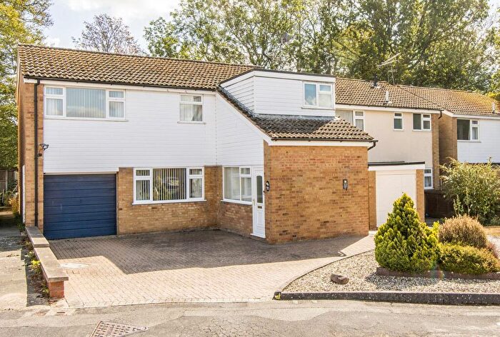 4 Bedroom Detached House For Sale In Naseby Way, Great Glen, Leicester, LE8