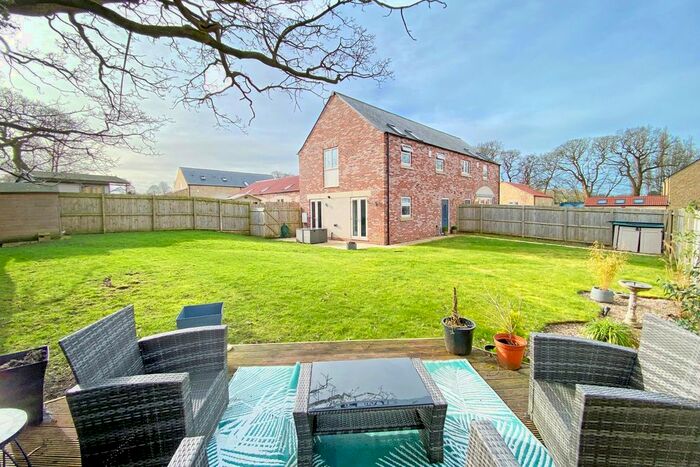 3 Bedroom Semi-Detached House For Sale In Glebe Court, Hampsthwaite, Harrogate, HG3