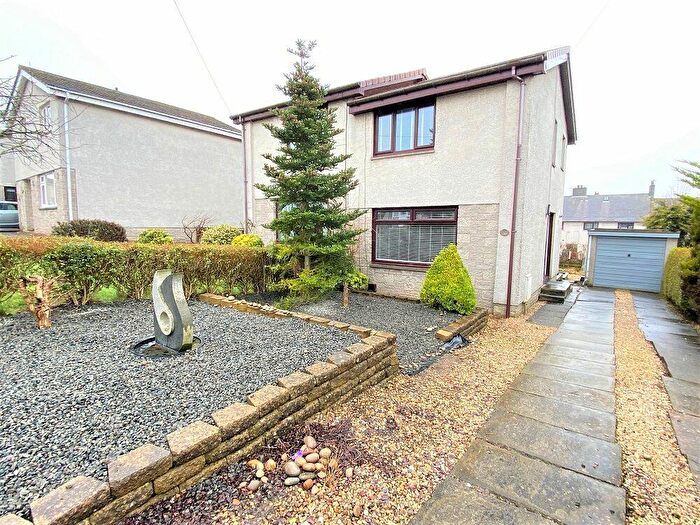 2 Bedroom Semi-Detached House To Rent In Watson Place, Dunfermline, KY12